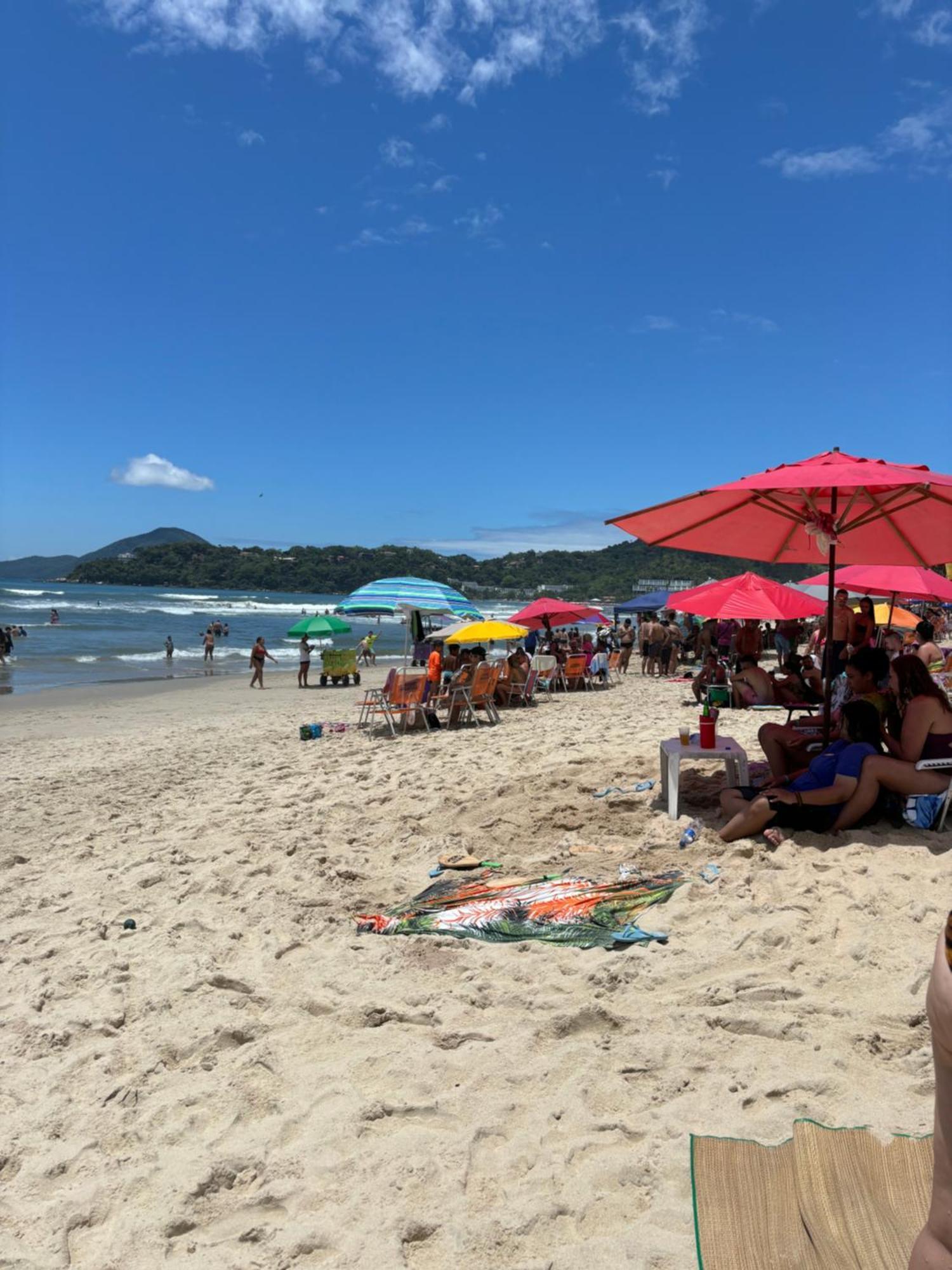 Condominio Com Muita Diversao Toninhas Ubatuba Eksteriør billede